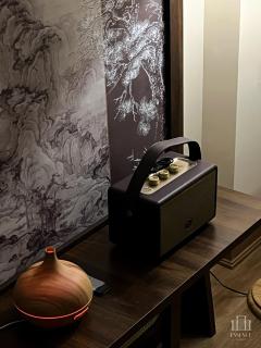 Essence Gallery - 7