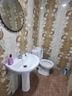 Hayq Guest House - 1