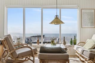 Enjoy The Silence And Stunning View Over The Sea - 4