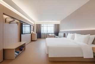 Zhangjiajie JI Hotel- New hotel, Free pick up service, Free shuttle service for Tianmen Mount Cableway, Smart Hotel&Root Service,King Koil mattress, Free self-service laundry,Toursim Service&English Customer Service - 3
