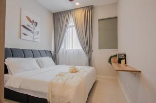 Chambers Residence Cozy Stay Apartment - 2