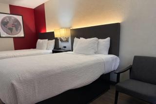 Ramada by Wyndham Harrisonburg - 4