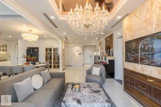 The Grand Urban Retreat at Vinhomes Central Park - 0