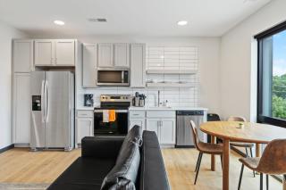 CozySuites at Block20 - 7