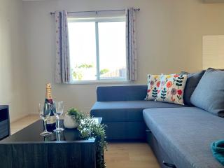 Regents Park Peaceful 3BR Retreat Upper Floor - 5