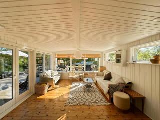 Peaceful Summer House Near Nature - 8