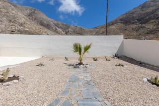 Villa Karras - Sea & Mountain View - 3
