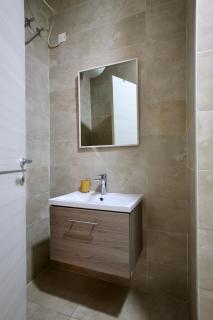 Stylish Valletta Apartment - 6