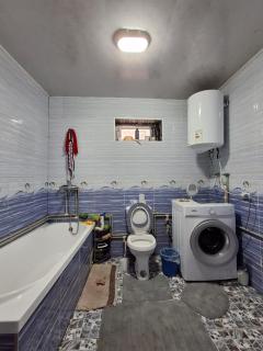 Genghis guesthouse - 3