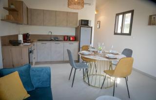 Giulietta - Spacious Terrace - by Tgb - 2