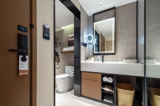 Atour Hotel Qingdao Wusi Square MixC Mall - 8