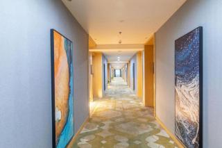 Kyriad Marvelous Hotel Yiyang Xiufeng Park - 2