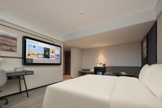 Atour Hotel Qingdao Wusi Square MixC Mall - 1