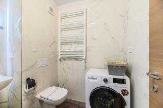 MoHost Blue Moon Apartments - 5
