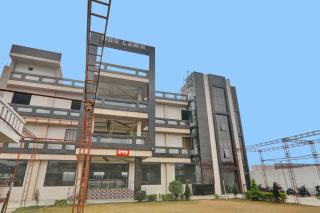DDS Hotel & Banquets - 1