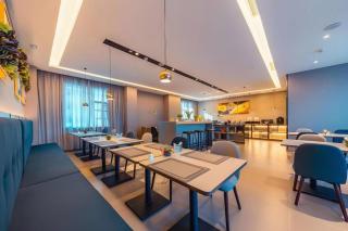 Home Inn Kunming Baita Road - 3
