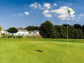 Brittany Golf Cottage for 4 - 5