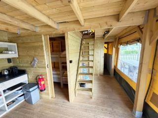 Tent house for 8 people in Kesteren - 5