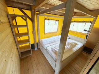 Tent house for 8 people in Kesteren - 2