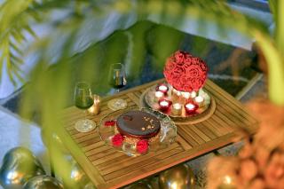 Luxury Villa Apartment - Private Jacuzzi & Sauna - 4
