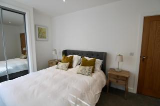 Penthouse new 2 bed 2 apartment - 5