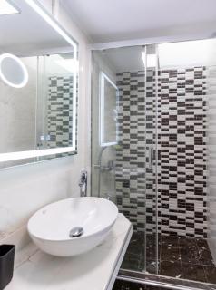 V&N Suite Santorini - 2