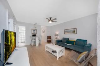 Beach Apart by Dream Vacation unit 1 - 6