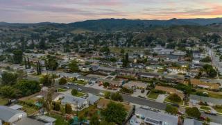 Simi-Valley Apartment by Dream Vacation - 7