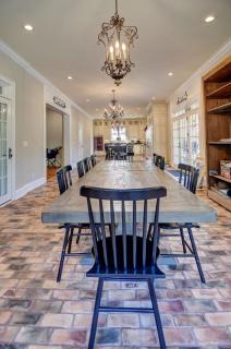 The Grapevine House by Dream Vacation - 9