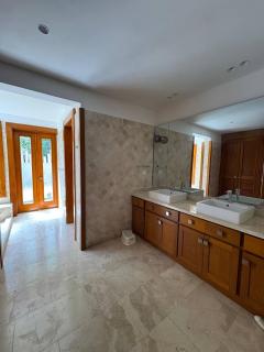 Las Palmas Luxury Golf Villa 4-BR Getaway - 5