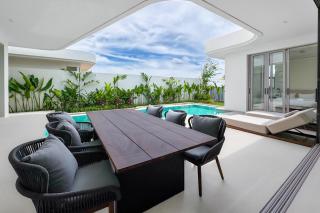 4BR & 3BR Modern Pool Villa By Warm Plus - 2