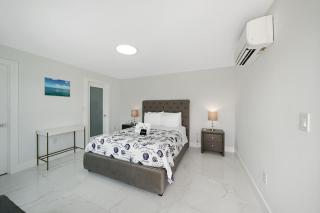 Dania Beach Unit 1 by Dream Vacation - 1