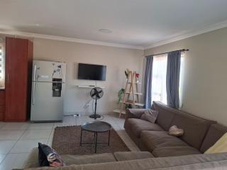 CE Guesthouse - 6