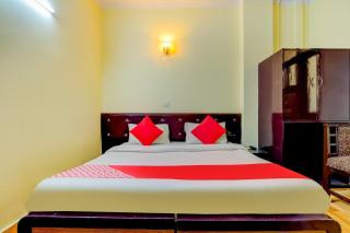 Hotel O Delhi Darbar - 8