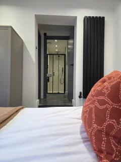 Brookfield House - 1