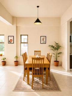 Casa Margalla 3BHK By T2R - Country Club Apartments - 8