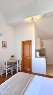 Sea View Studio Apartment - 5