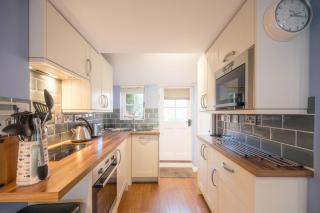 The Little Blue House, Southwold - 7