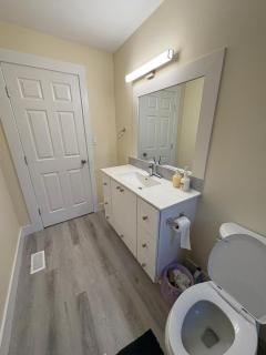 Vancouver Cozy Room Near Knight St, 7 Min from Downtown, Free Parking - 2