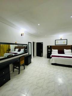 Unique luxury duplex - 9
