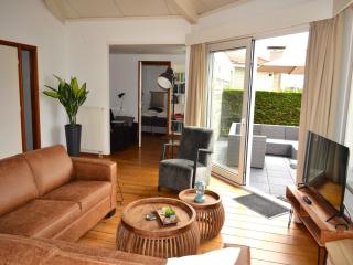 Luxury villa with wellness - 4