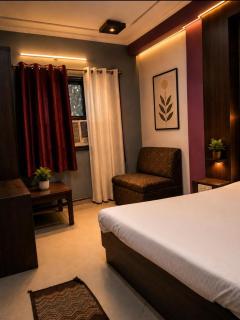 HOTEL HRD - 5 Min Walk Form New Delhi Railway Station And Sadar Bazar - 5