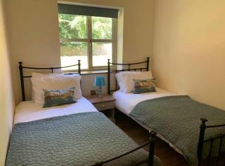 Beech Lodge Cottage - 3