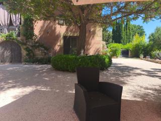 Maison d'hôte Mas de Castille entre Uzès et le pont du Gard - 1