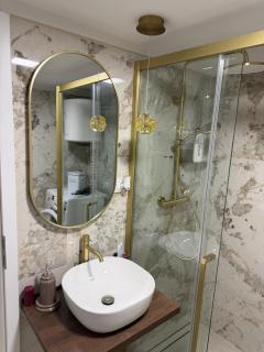 Lux suite in Split- Jacuzzi&Gym&more - 2