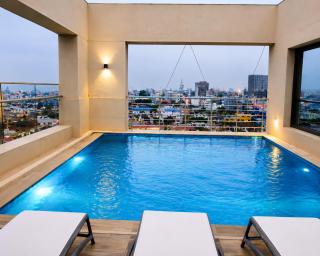 Sophisticated Premium Fully Furnished 2BedroomAt The Urban Apartment with WiFi, Stunning Accra Views & Vibrant Osu Oxford Street Vibes - 3