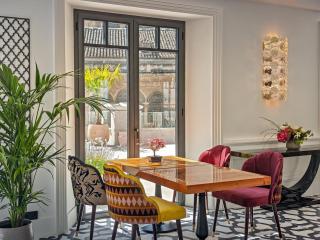 Gran Hotel Claridge Granada - Preferred Hotels & Resorts - Granada - 3