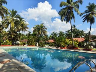 Grand 4BHK Luisa by the Sea - 0