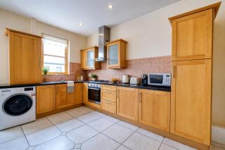 Modern Apartment Longford Town - 1