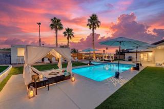 The Grand Oasis Estate - A Luxe Private Resort Near The Strip - 8